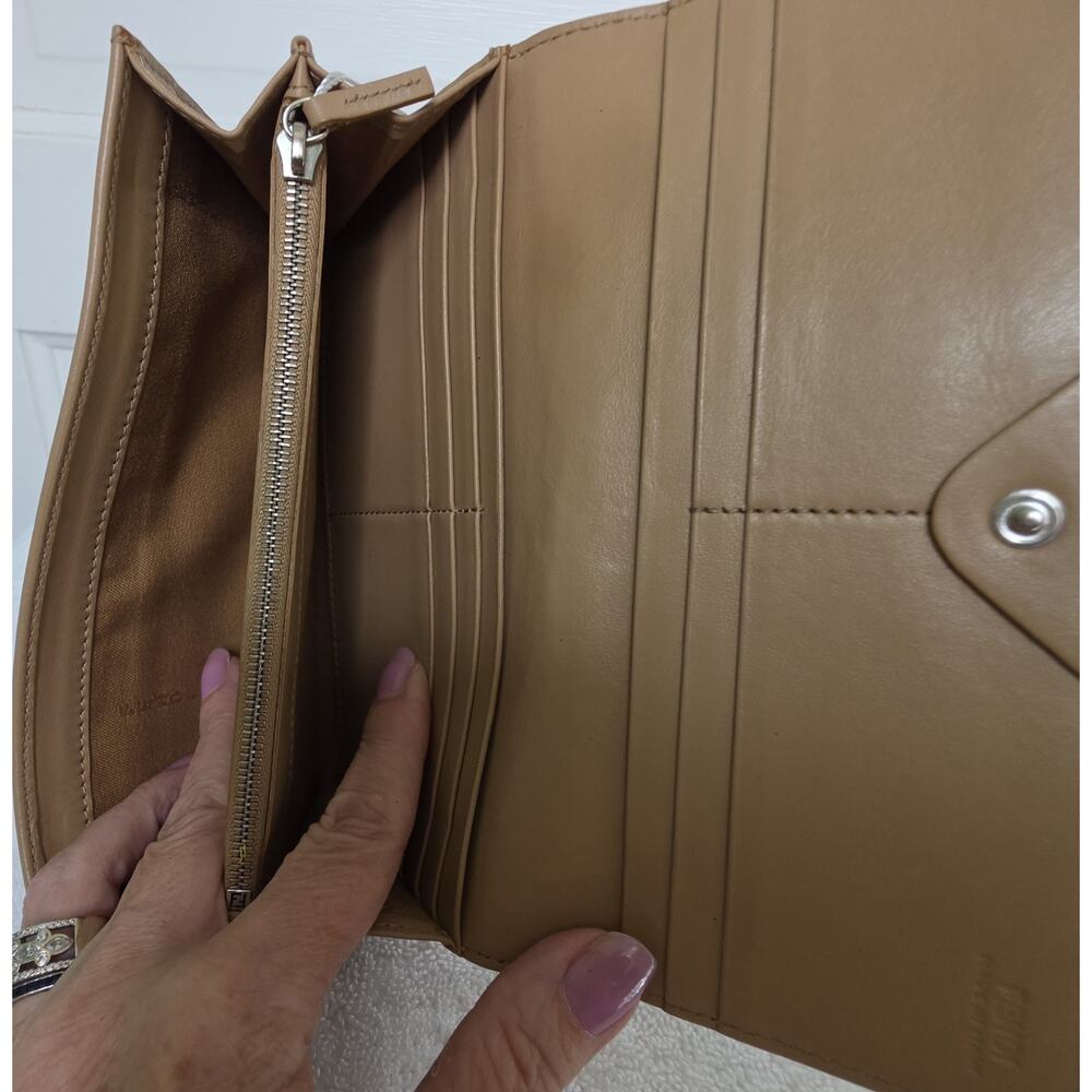 Fendi Roma Hypnoteyes Beige Continental Wallet w/COA - Picture 8 of 16